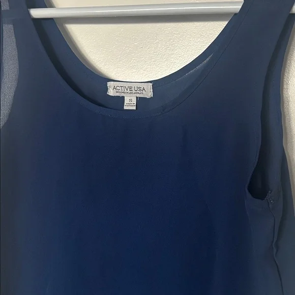 Active USA Deep Blue Sleeveless Blouse - Picture 3 of 6